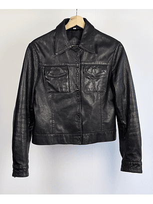 Chaqueta cuero negra 