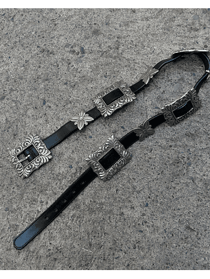 Cinturón de cuero negro