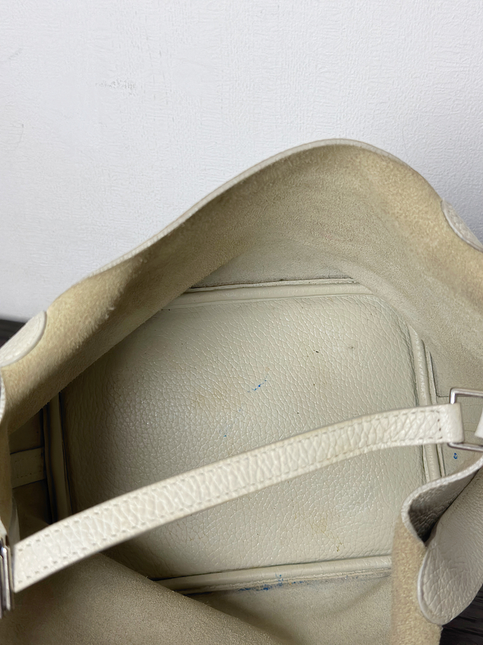 Cartera de cuero crema  6