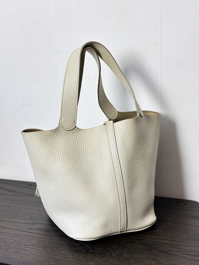 Cartera de cuero crema  5