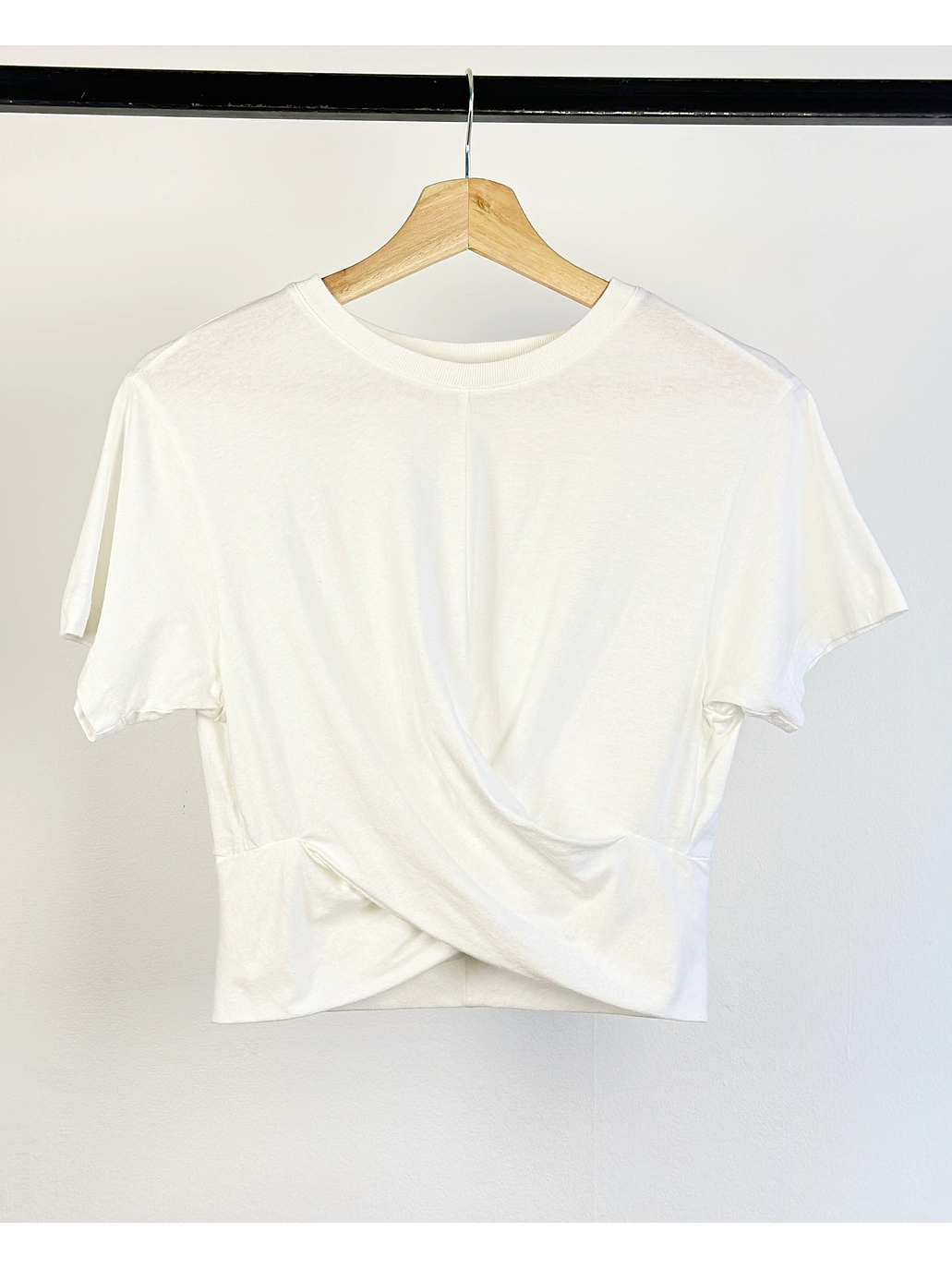 Polera corta blanca algodón  1