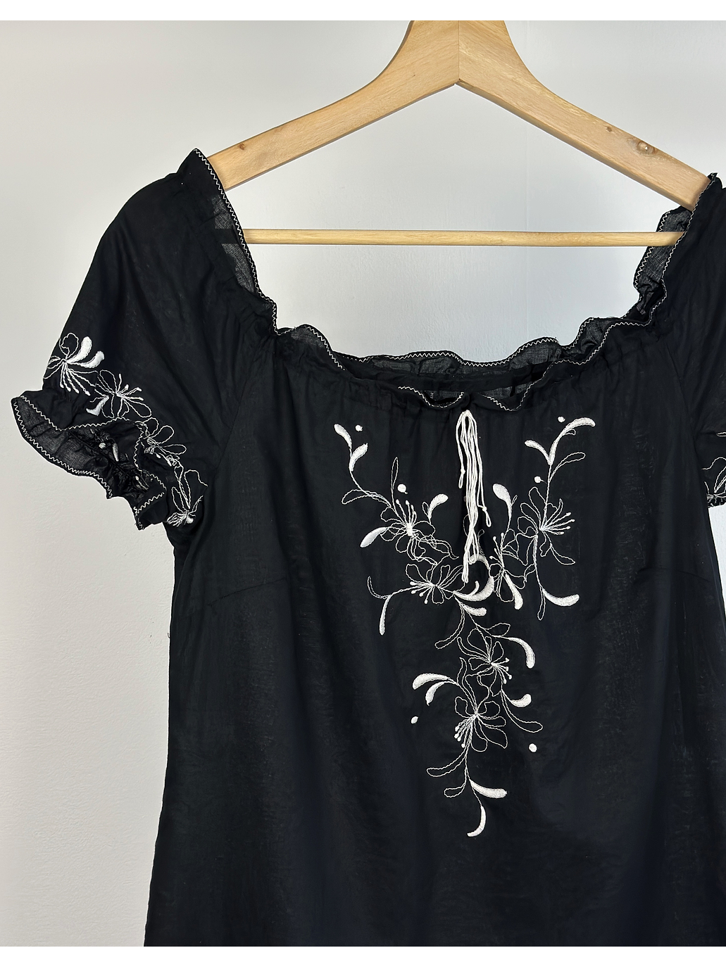 blusa algodón bordada  2