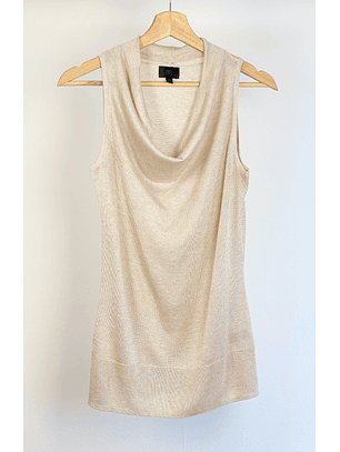 Top de punto beige drapeado