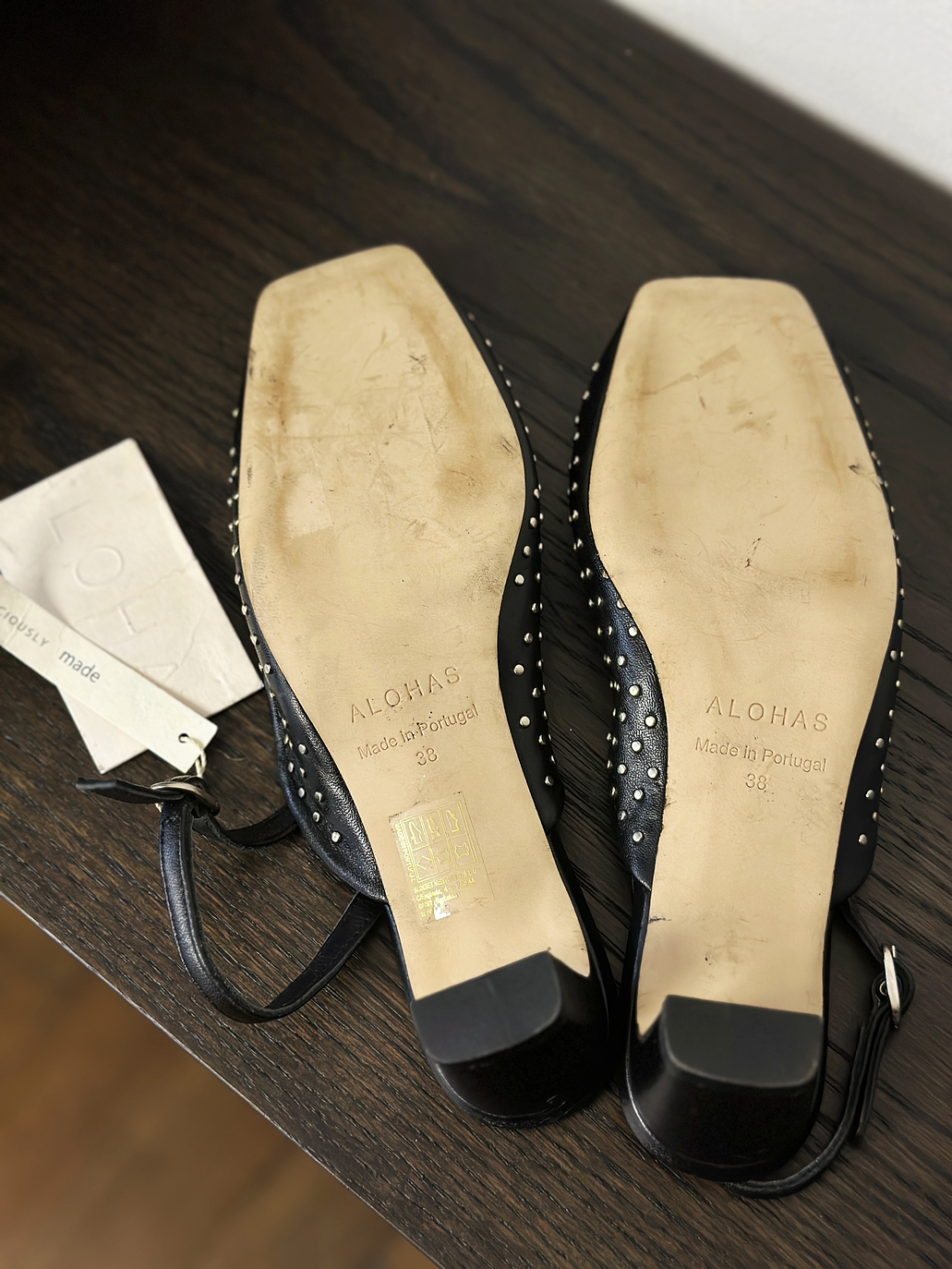 puntas negras con tachas  8