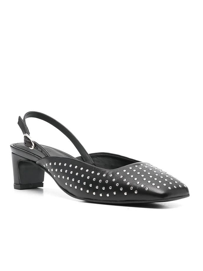 puntas negras con tachas  9