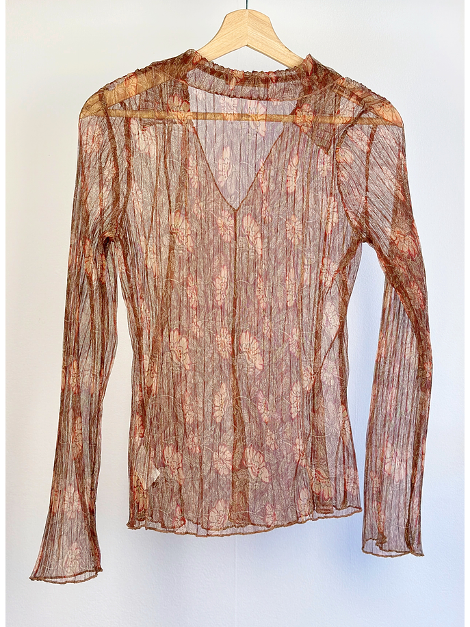 Blusa de malla floreada 2