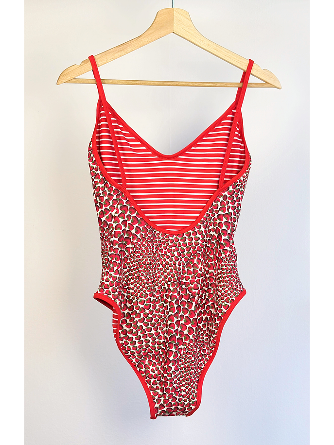 Traje de baño estampado frutal  3