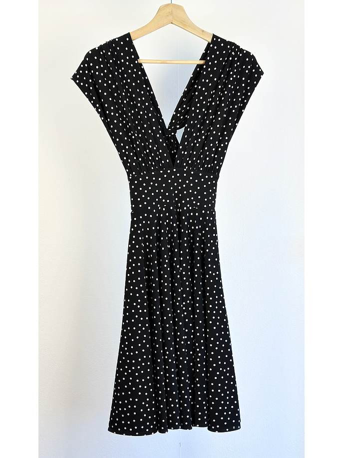 Vestido negro puntos  5