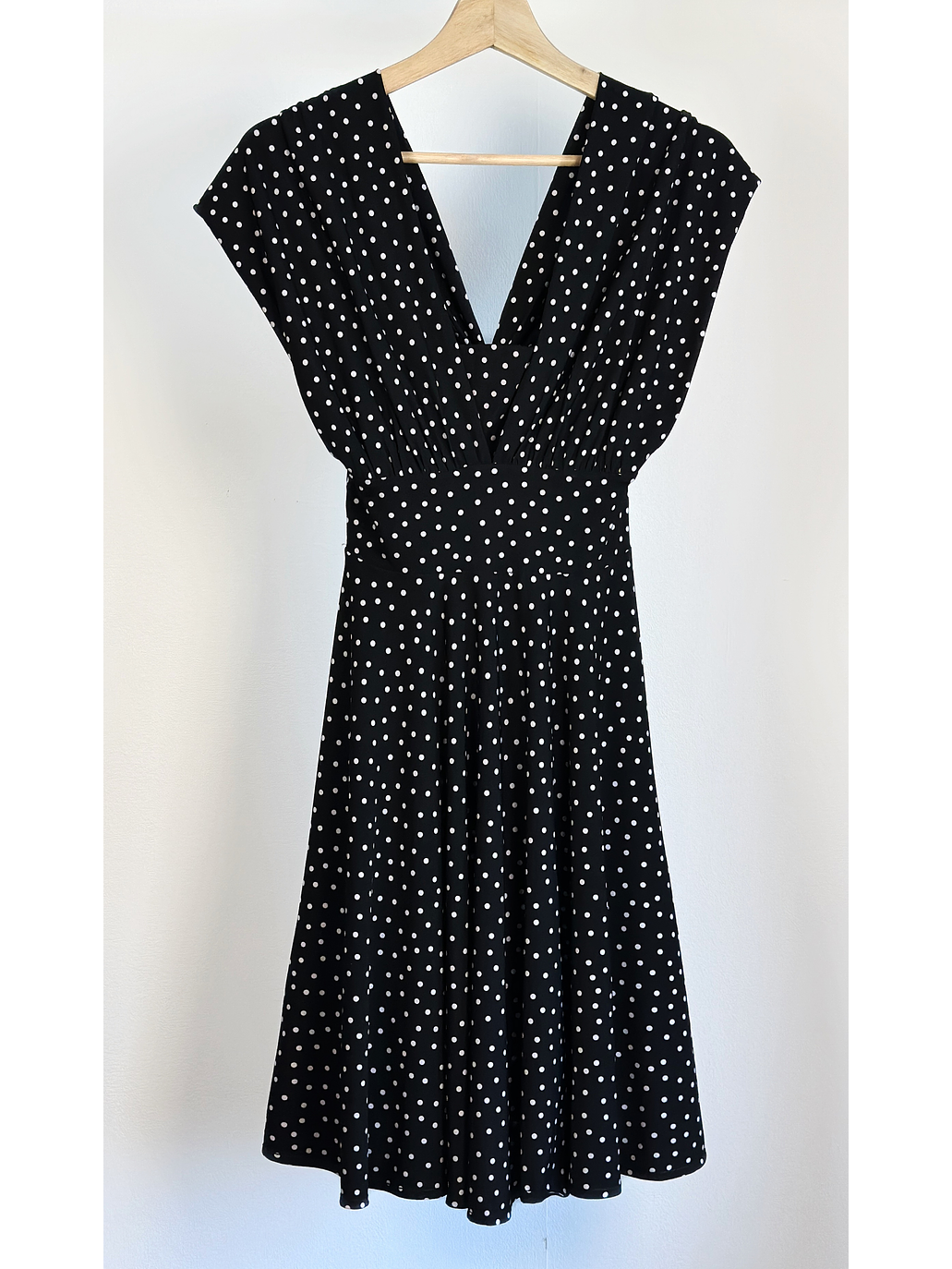 Vestido negro puntos  1