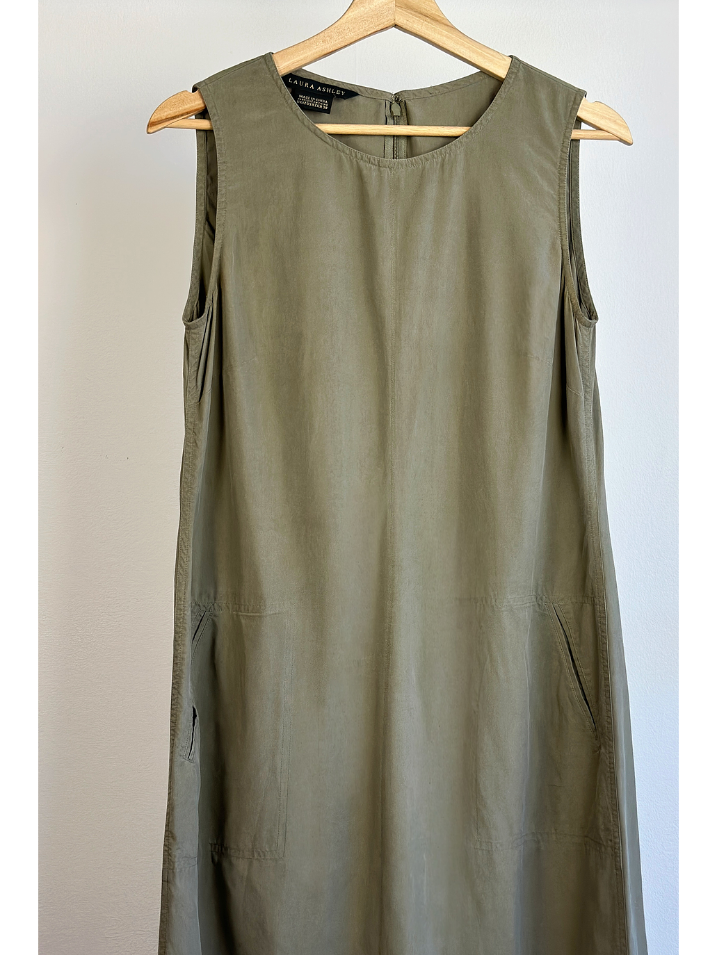 Vestido verde militar seda 2