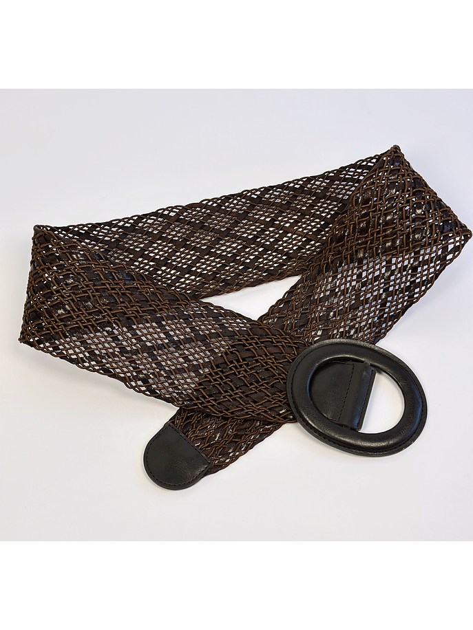  Cinturón café tejido 1