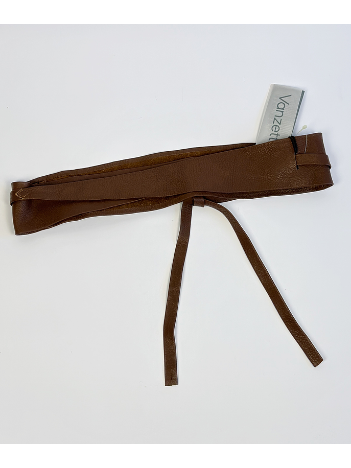 Cinturón café de cuero 2