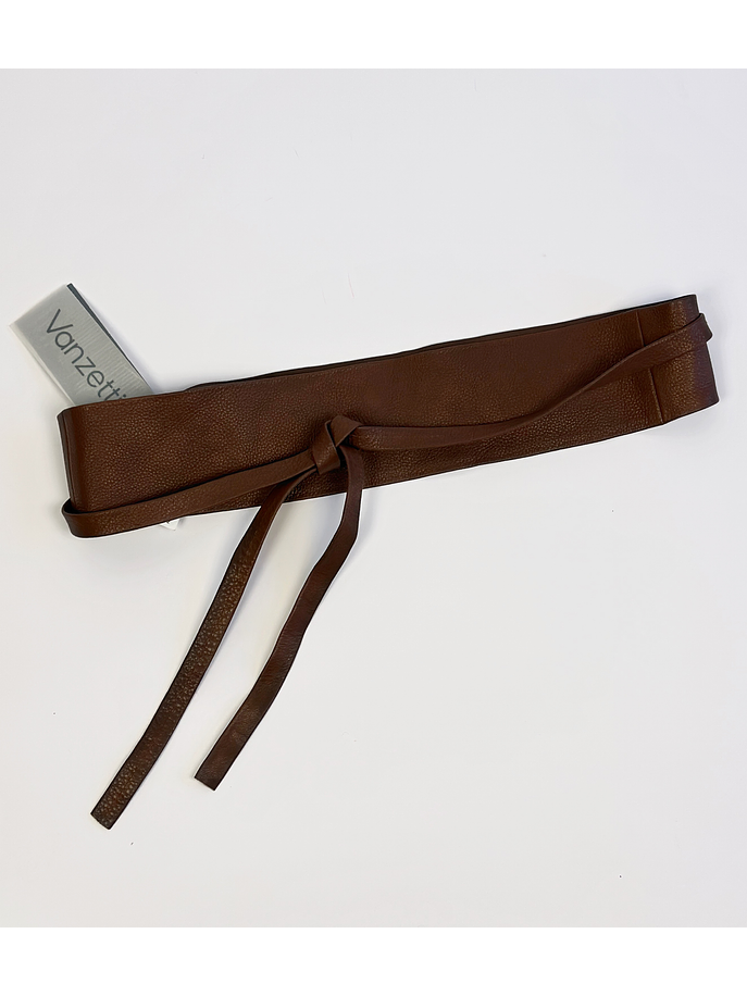 Cinturón café de cuero 5