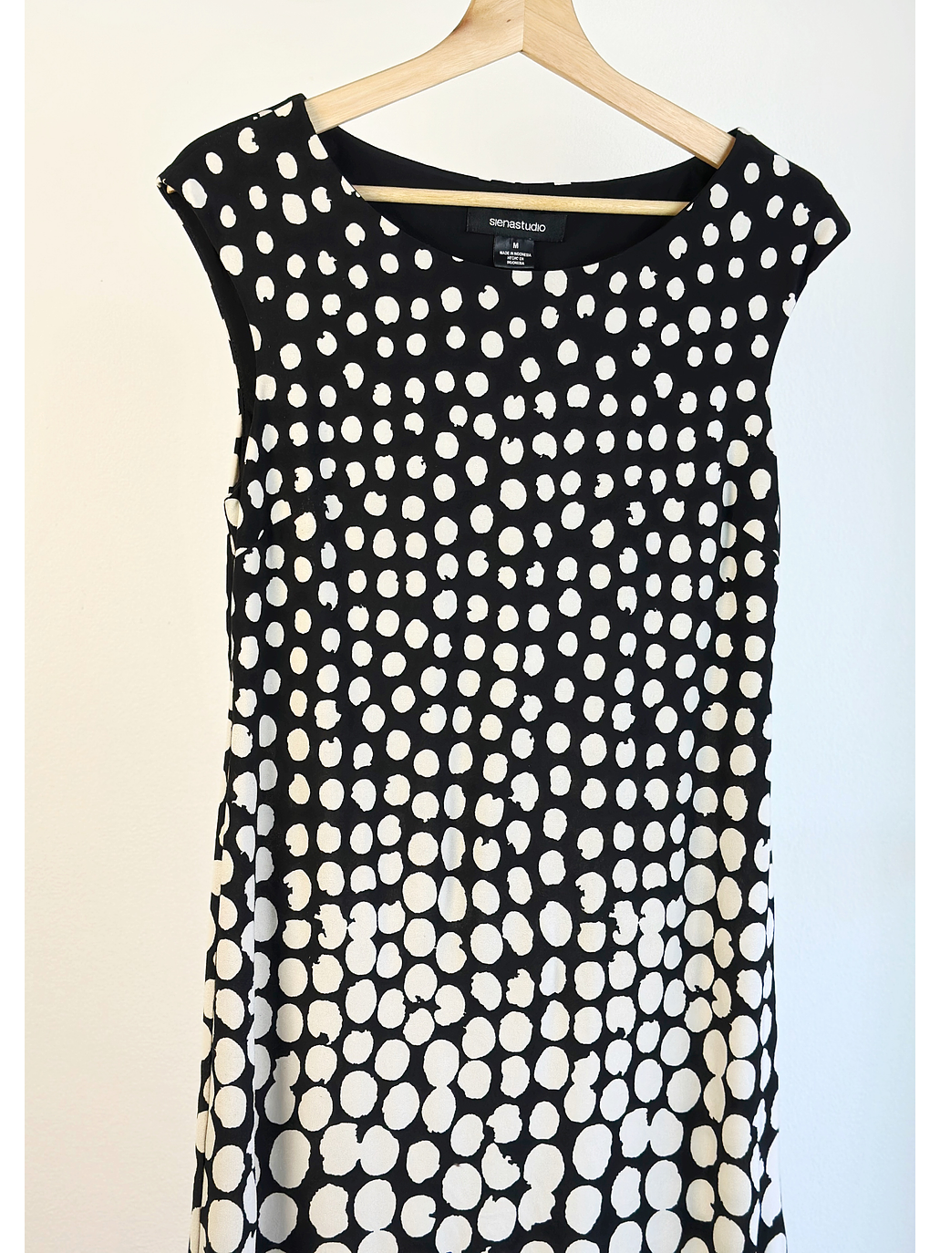 Vestido corto elasticado 3