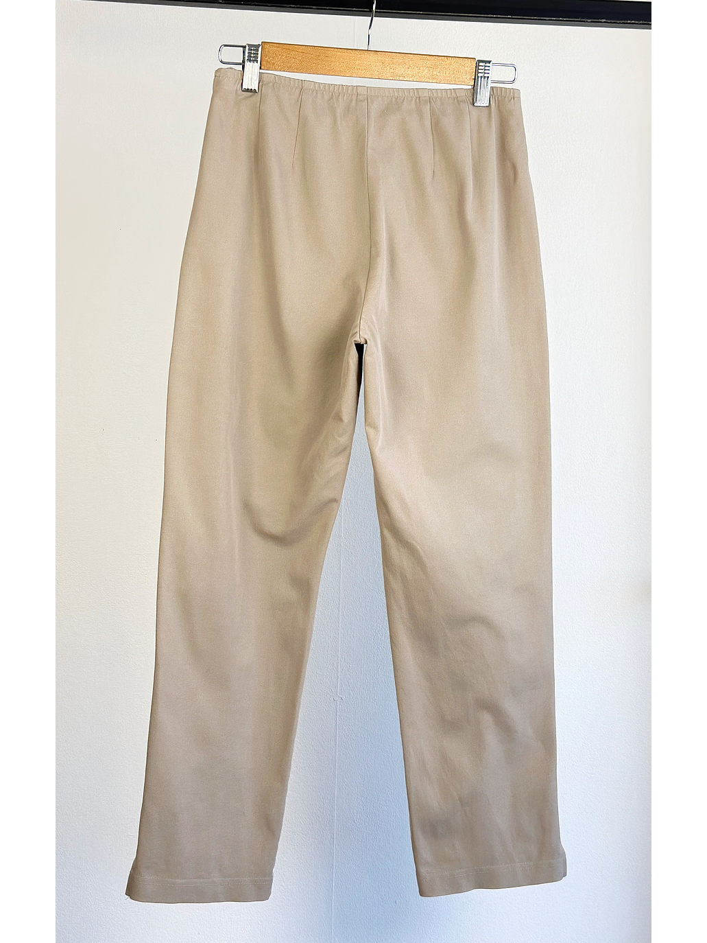 Capri beige elasticado 3