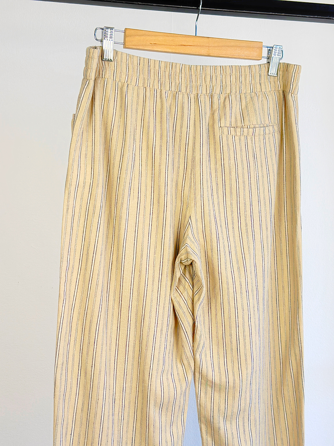 Pantalón de tela rayado 3
