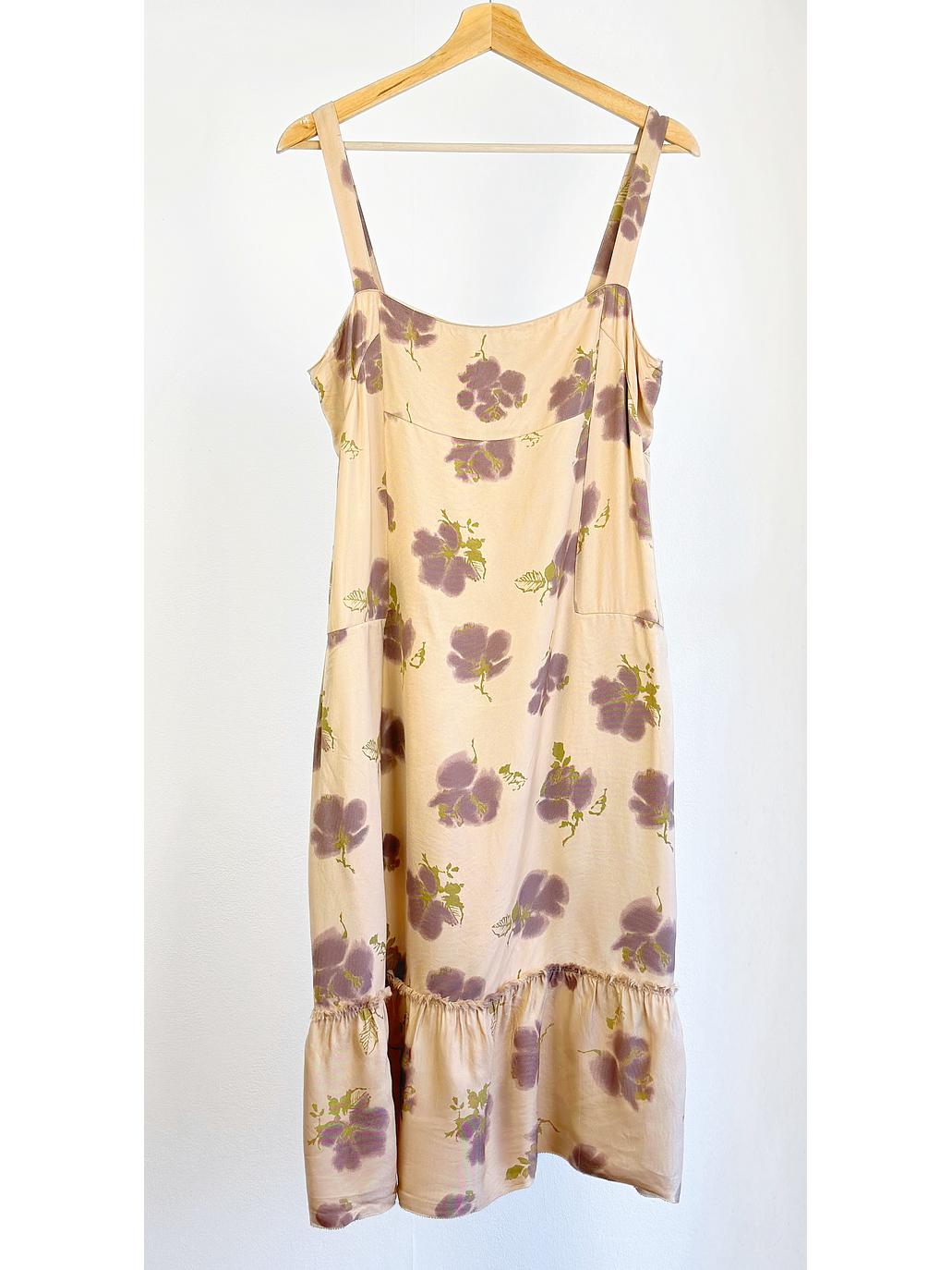 Vestido beige floreado 1