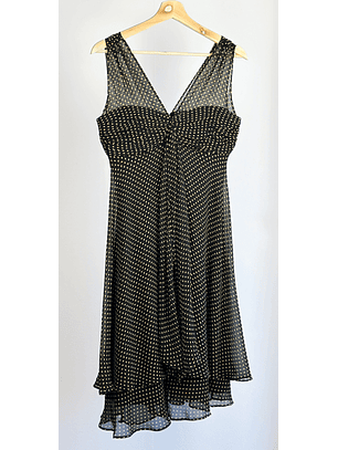 Vestido de seda puntos