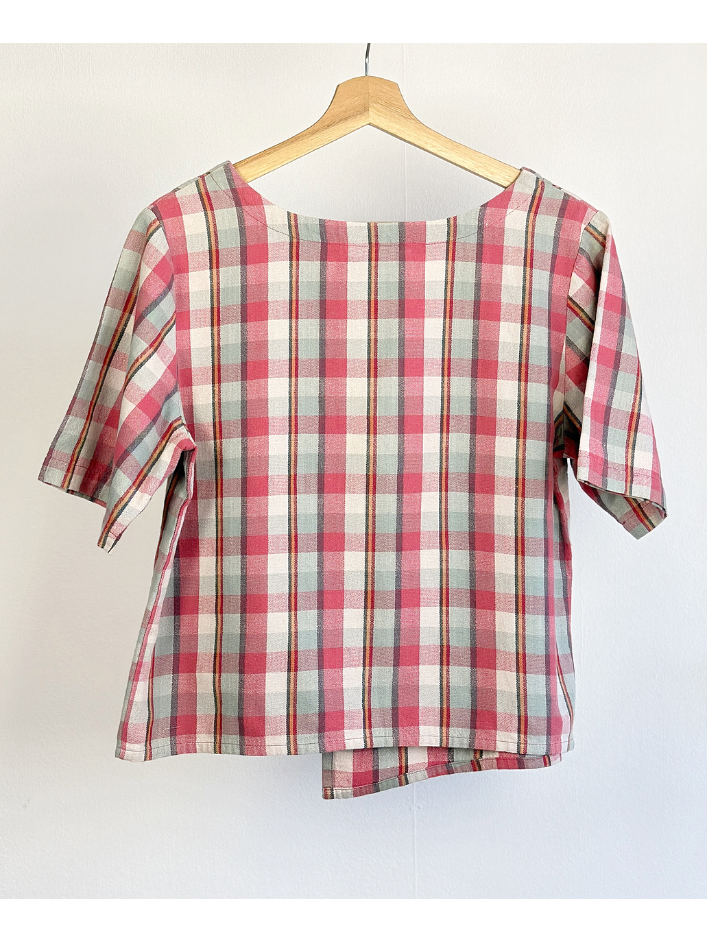 Polera vintage asimétrica 3