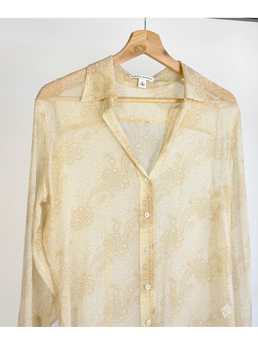Camisa de seda beige 2
