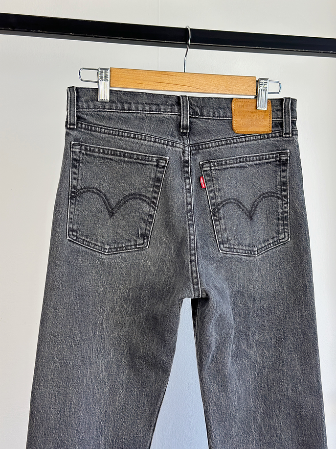 Jeans mezclilla negro lavado 4