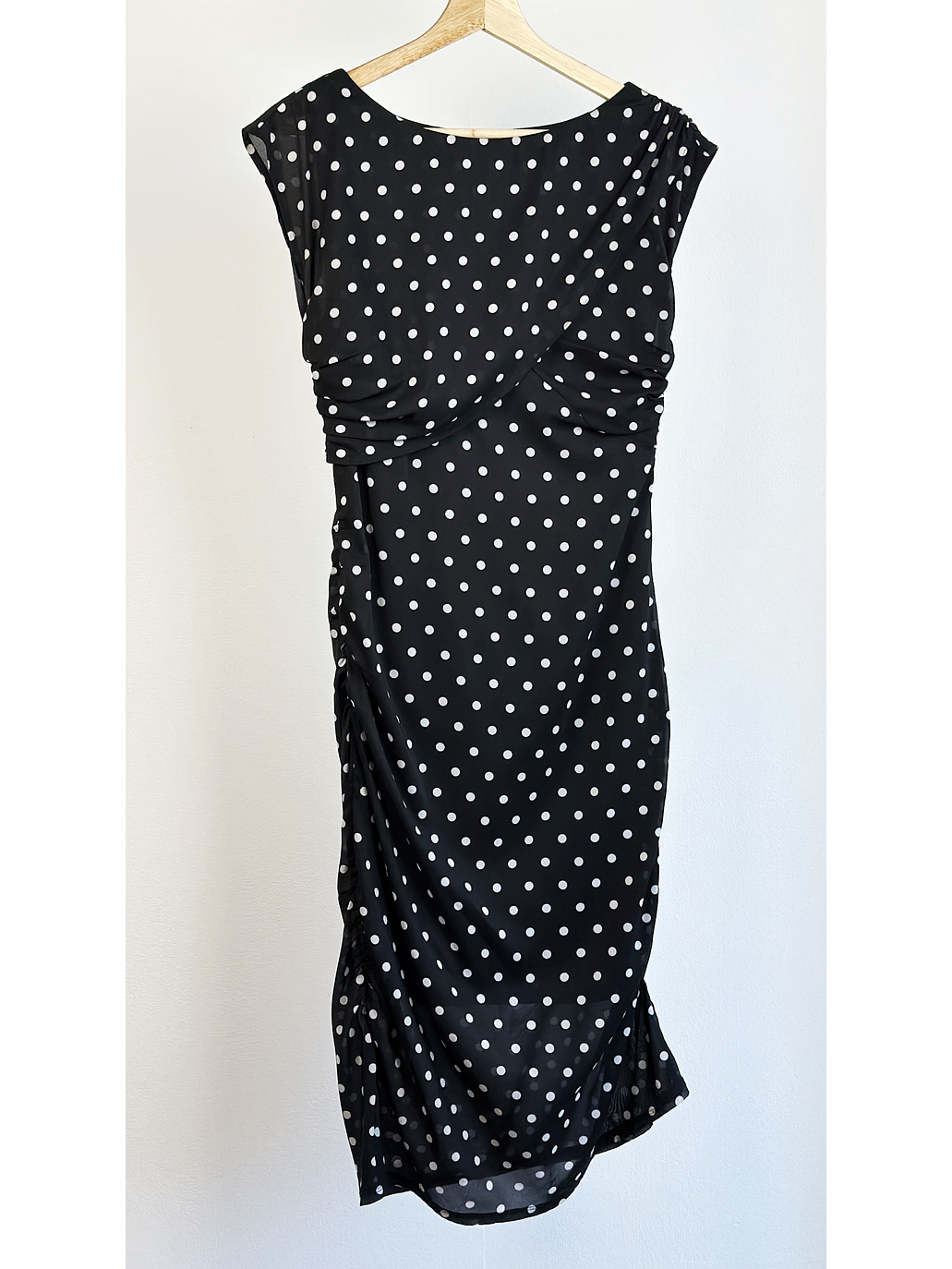 Vestido negro lunares 1