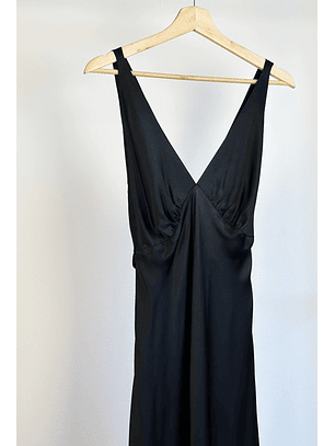 Vestido de seda negro satinado
