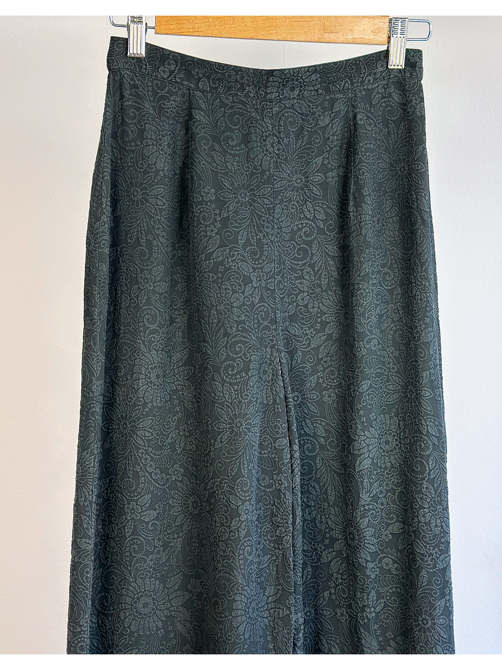 Pantalón turquesa de seda  3