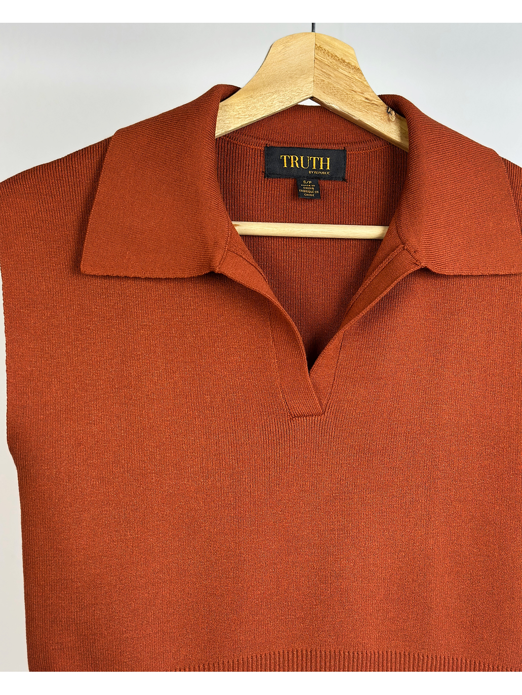 Top de punto terracota 3