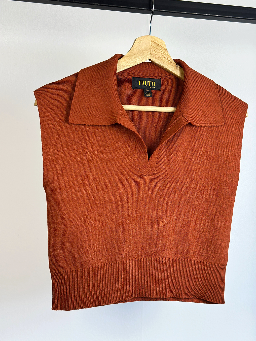 Top de punto terracota 1