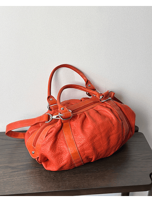 Bolso de cuero naranjo