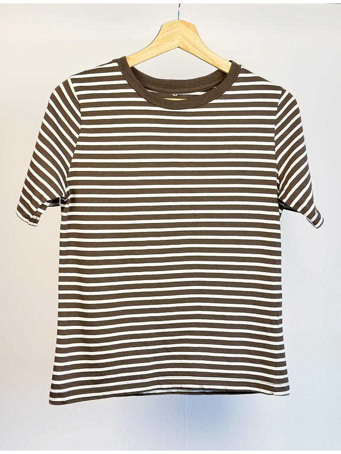 Polera rayada café 1