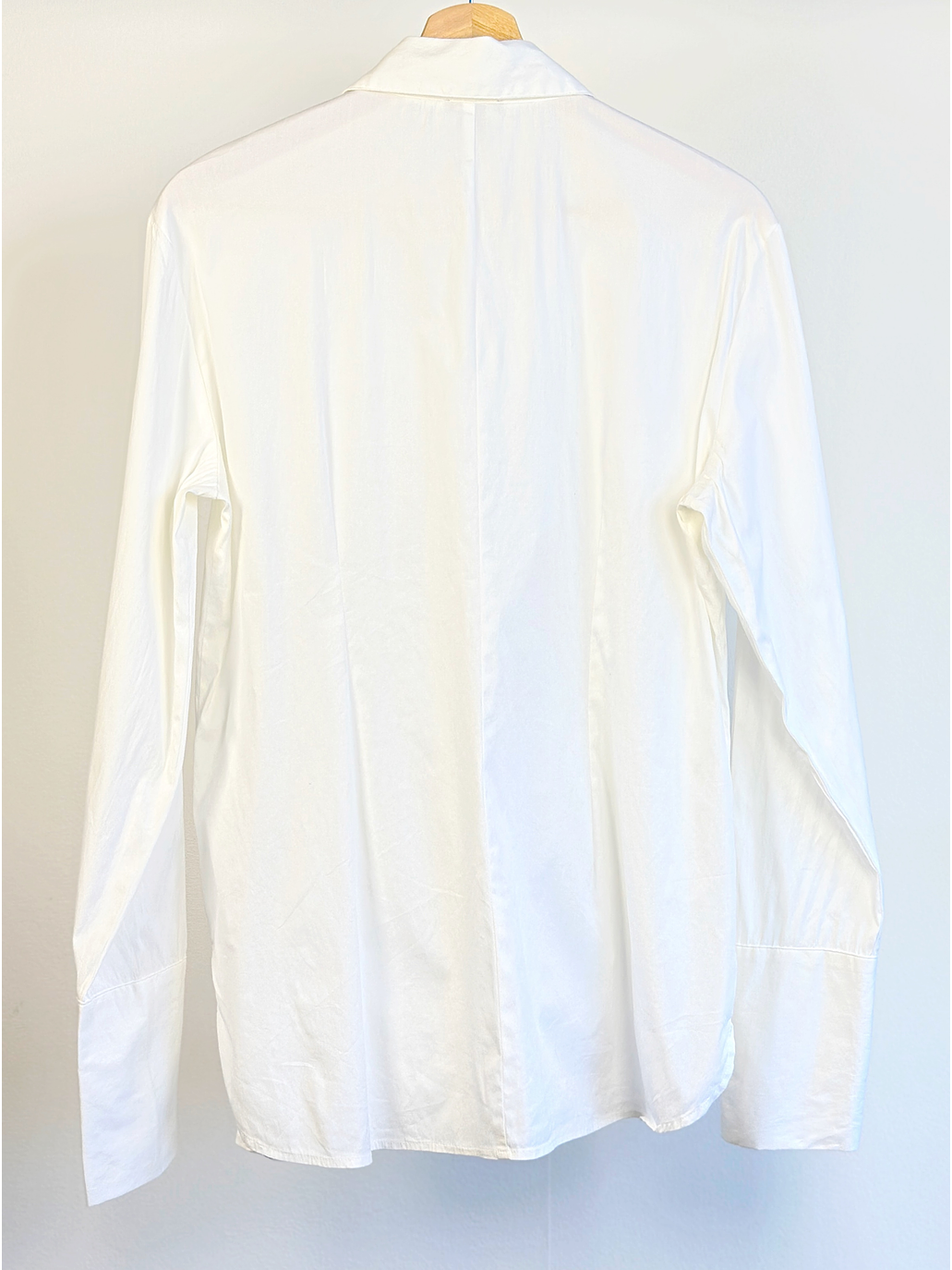 Camisa blanca básica  3