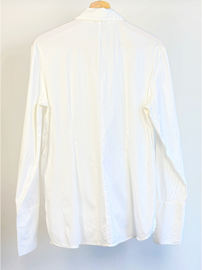 Camisa blanca básica  3