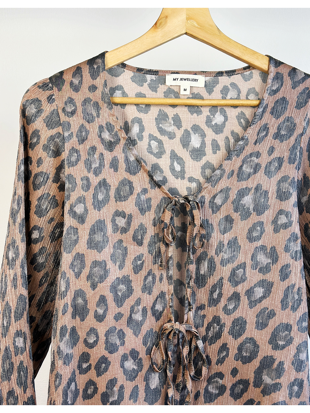 Camisa plisada animal print 3