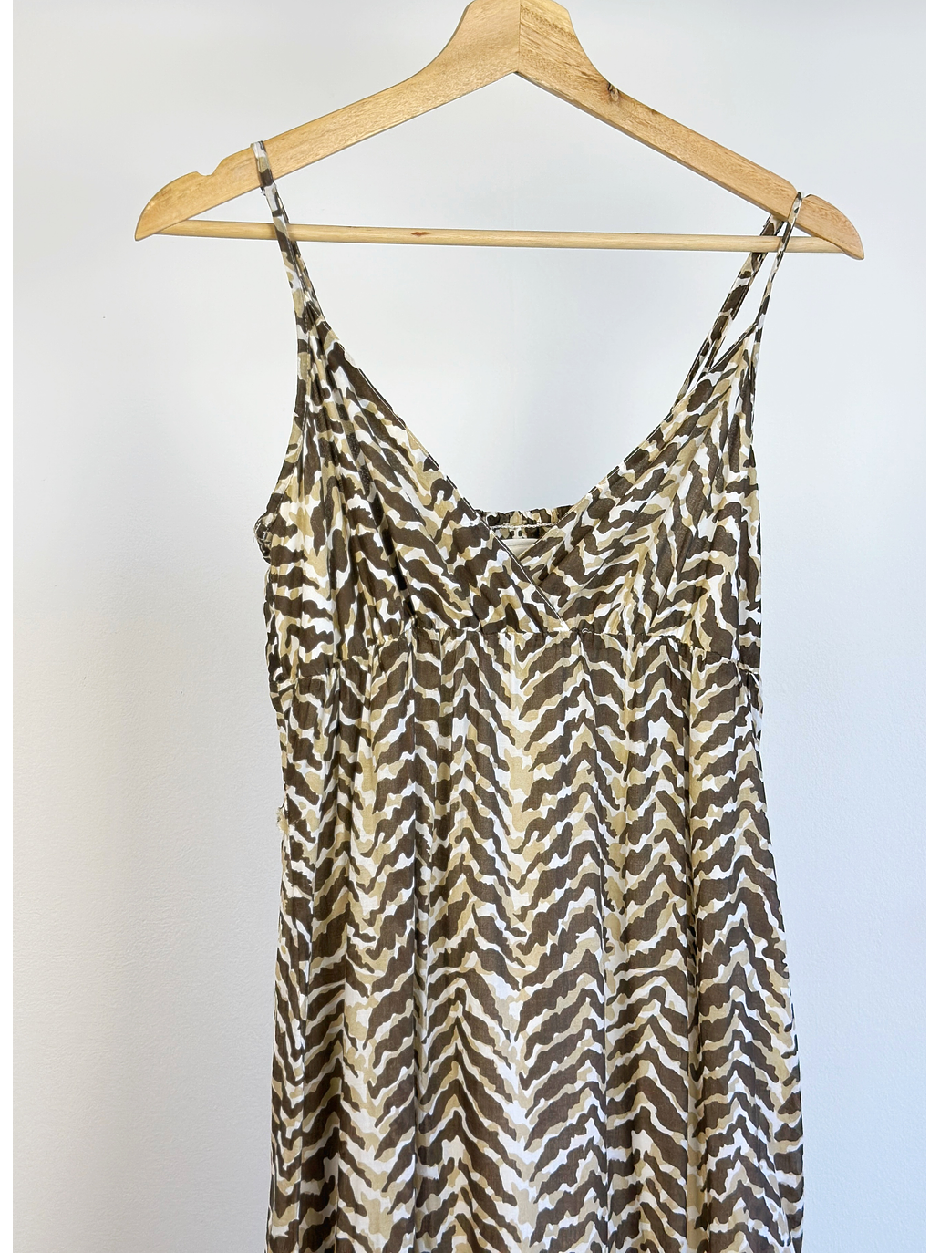 Vestido largo escotado 2