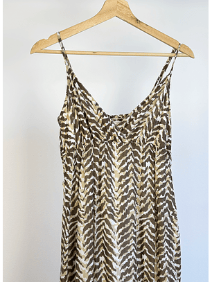 Vestido largo escotado