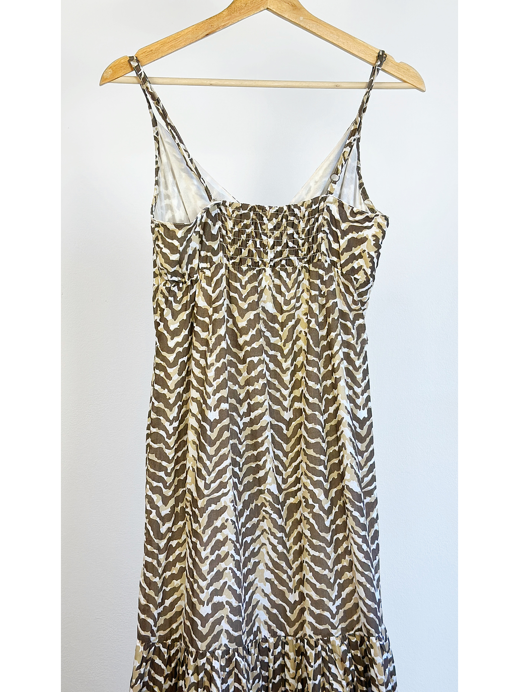 Vestido largo escotado 4