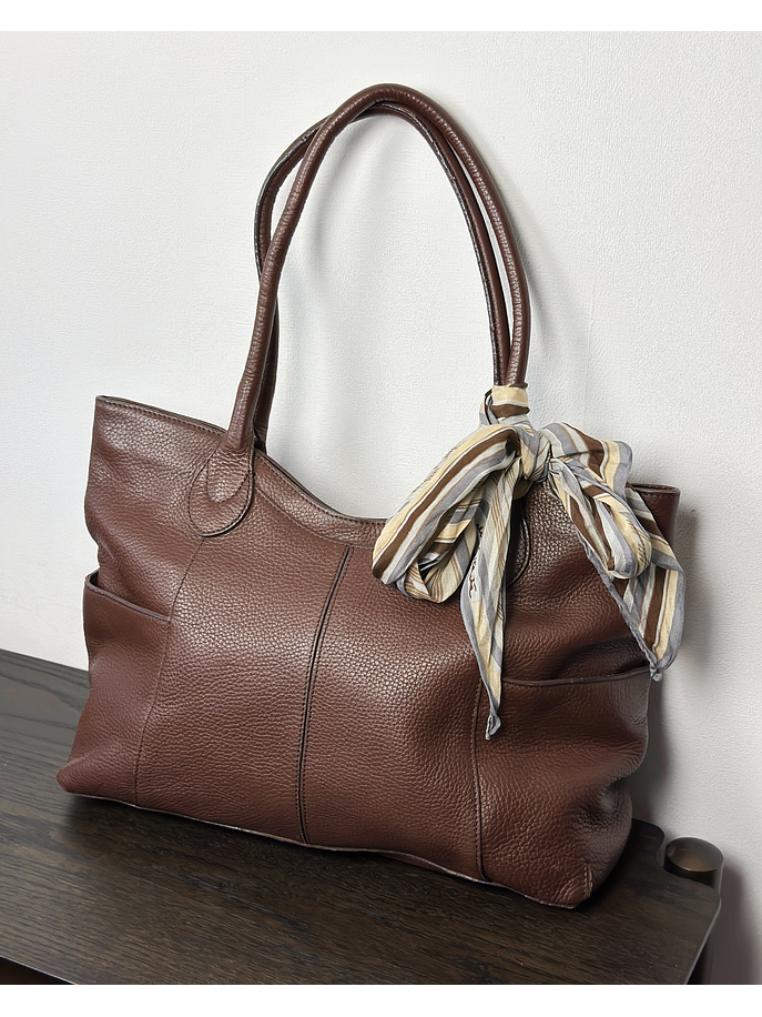 Bolso café de cuero 2