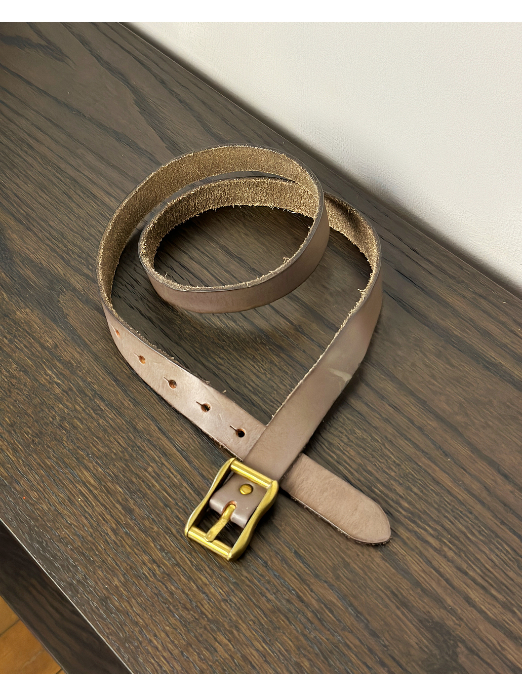 Cinturón beige cuero 1