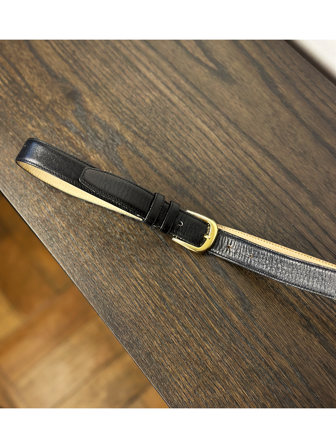 Cinturón negro de cuero 7