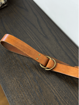 Cinturón de cuero camel