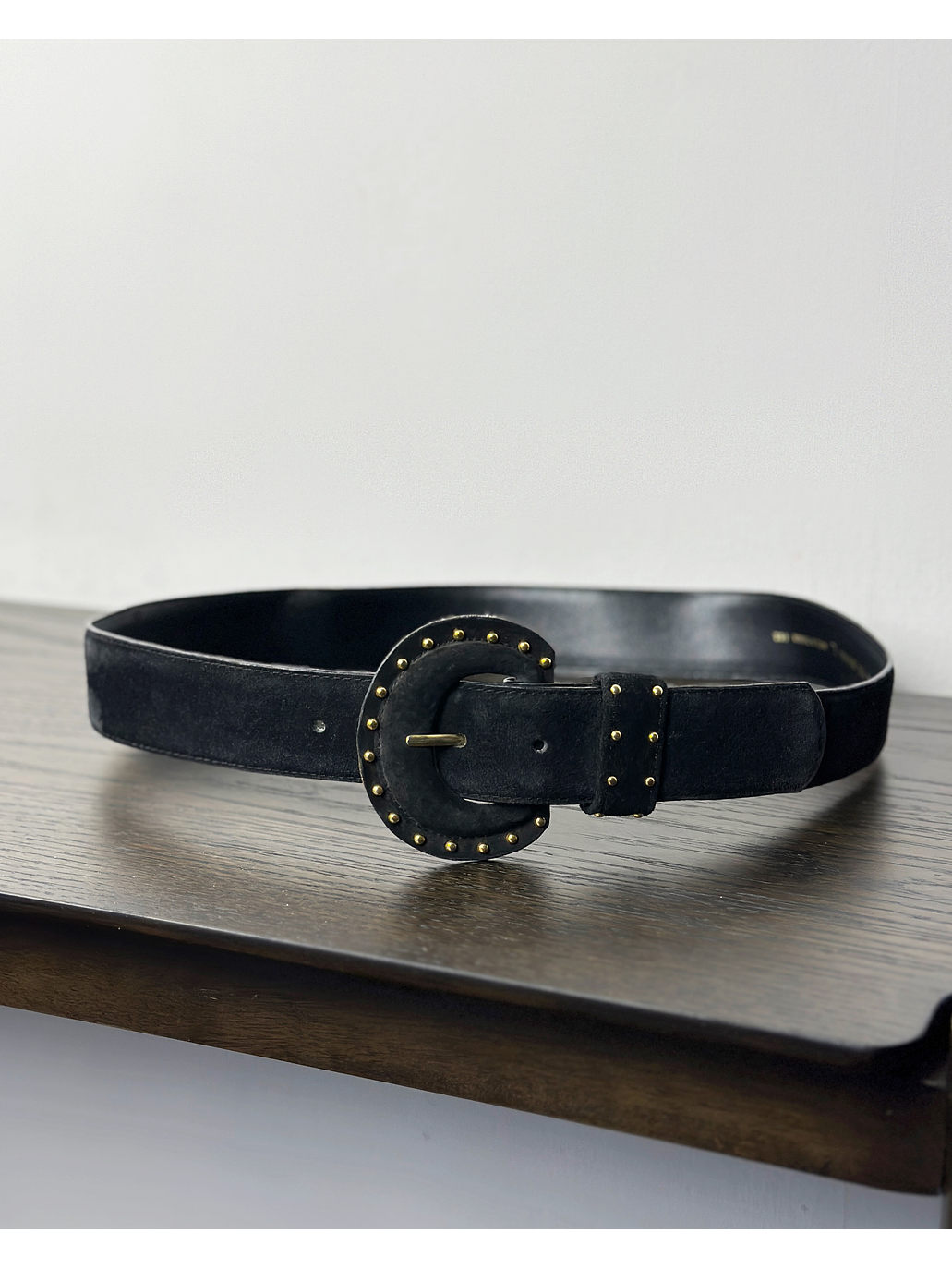 Cinturón negro de gamuza 1