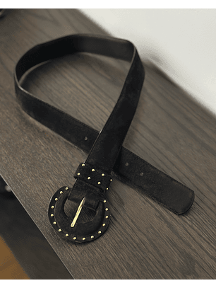 Cinturón negro de gamuza