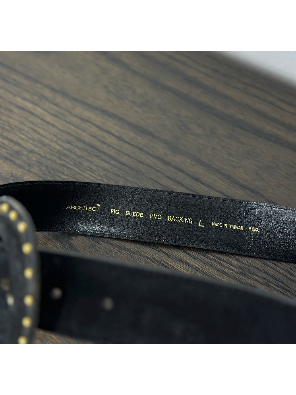 Cinturón negro de gamuza 3