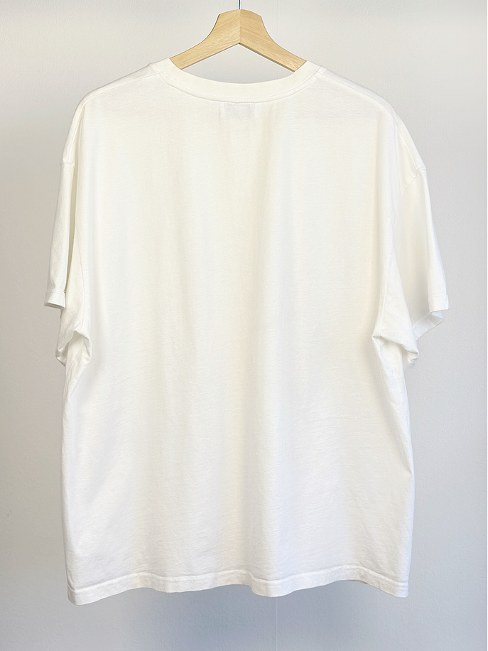 polera blanca estampada 3