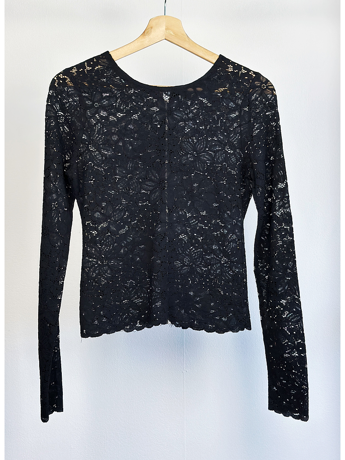 polera manga larga de encaje 1