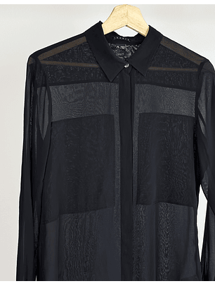 camisa negra de seda 