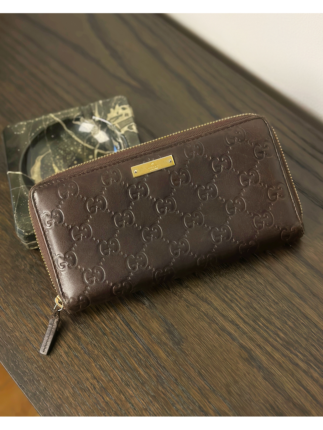 Billetera larga café de cuero 1