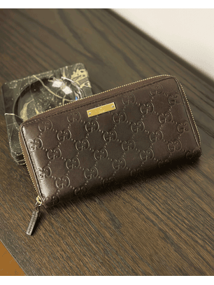 Billetera larga café de cuero